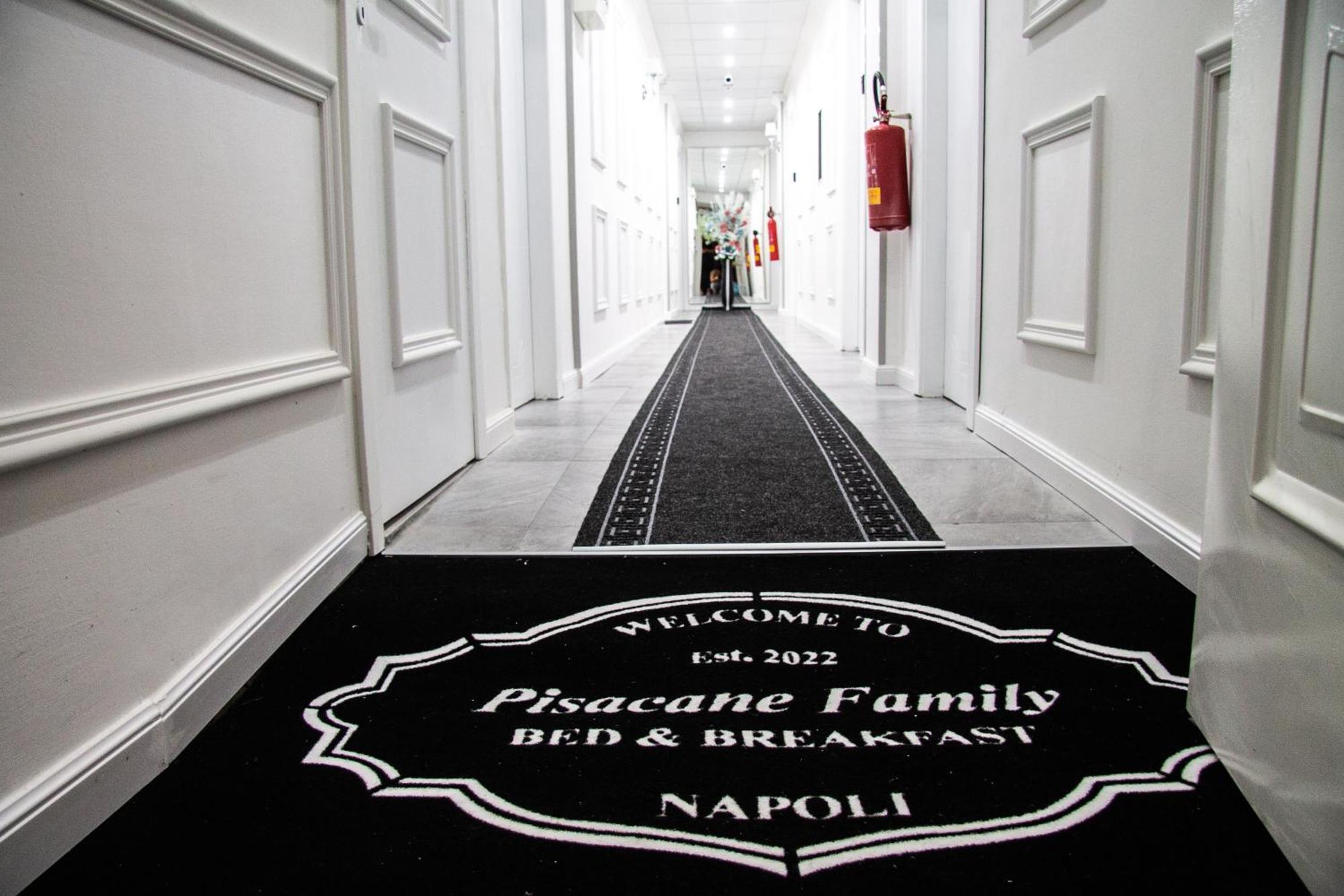 Pisacane Family Nápoly